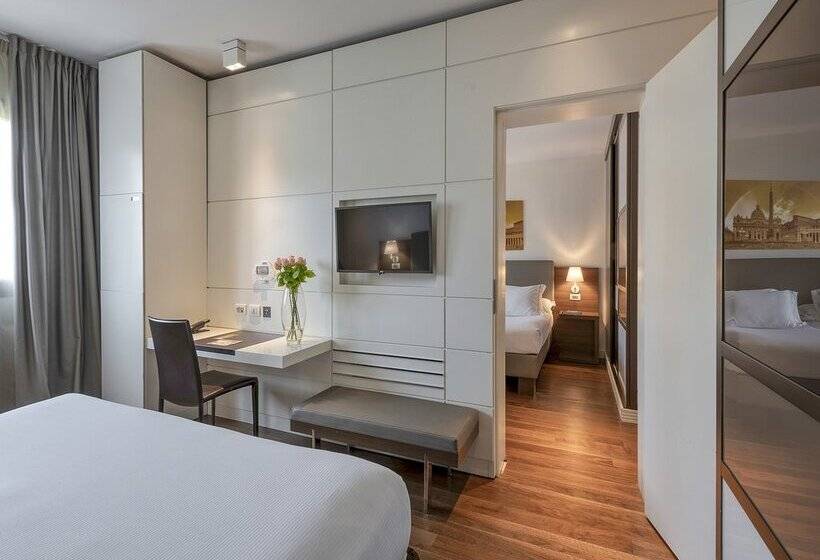 هتل H10 Roma Citta