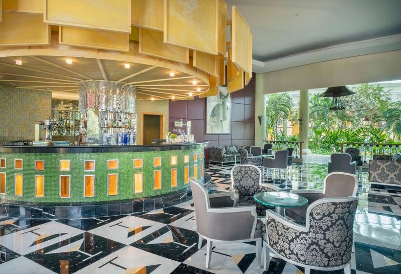 בית מלון כפרי JOIA Paraíso by Iberostar - Adults Only