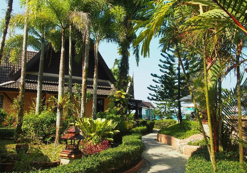 هتل Khaolak Palm Beach Resort