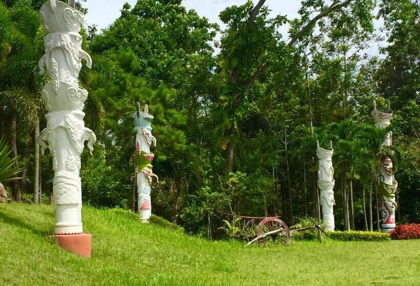 هتل Phu Pha Nam Resort