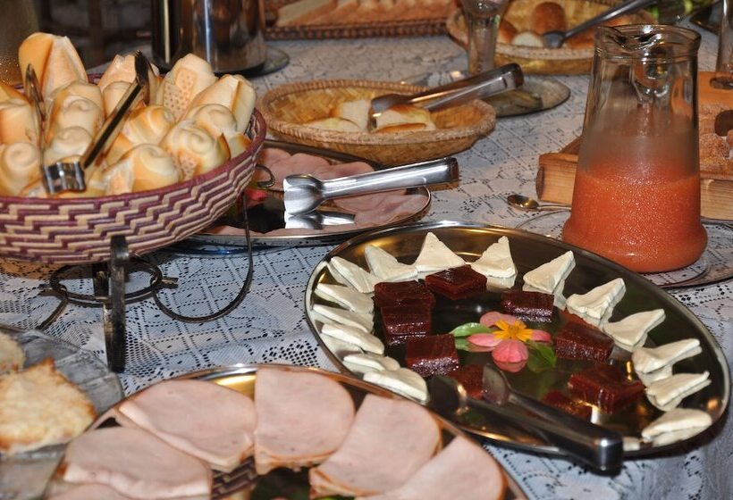 فندق Pousada Aguas De Paratii