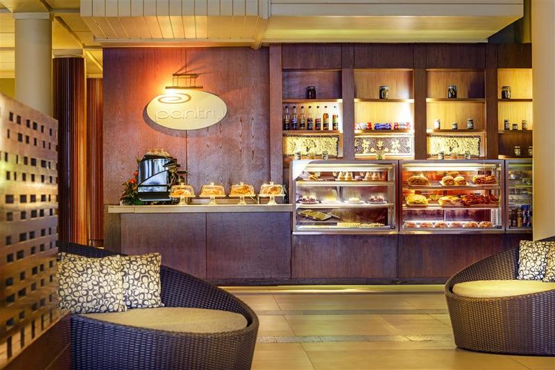 هتل Sheraton Fiji Golf & Beach Resort