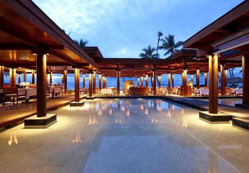 هتل Sheraton Fiji Golf & Beach Resort