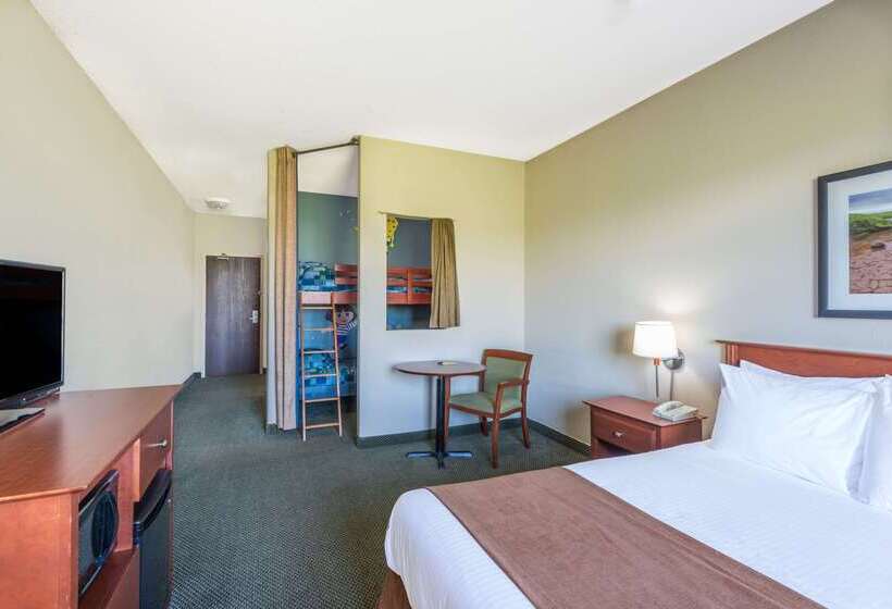 فندق Super 8 By Wyndham Windsor Ns