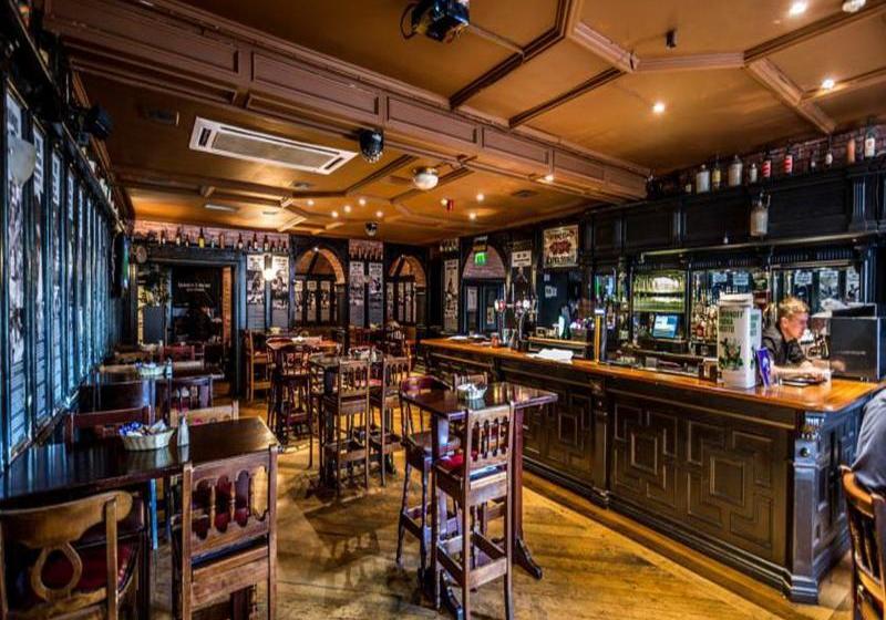 בית מלון כפרי The Kildare Street  By Thekeycollections