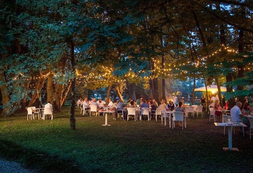 בית מלון כפרי Villa Revedin