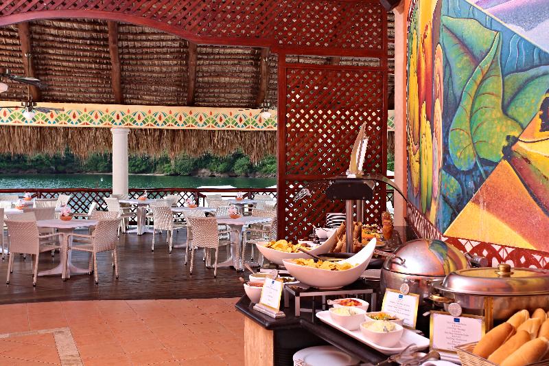 استراحتگاه Bahia Principe Grand Cayacoa