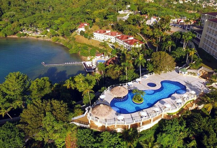 استراحتگاه Bahia Principe Grand Cayacoa