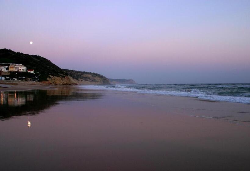 منتجع The View – Santo António Villas, Golf & Spa