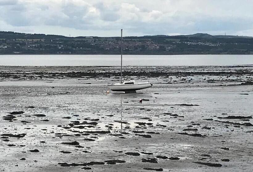 مبيت وإفطار Saorsa House Culross