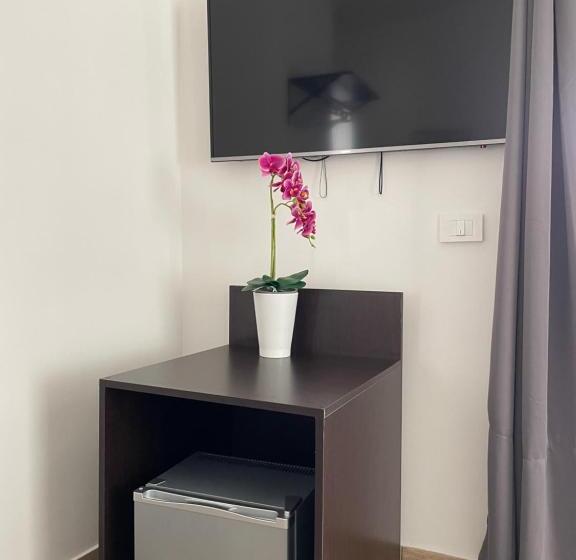 تختخواب و صبحانه Zeta Rooms