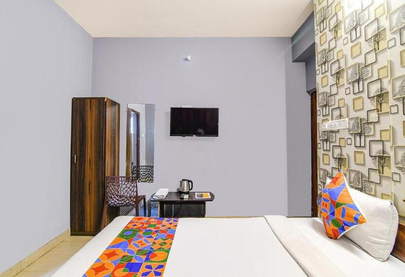 בית מלון כפרי Fabexpress Westin Palaza
