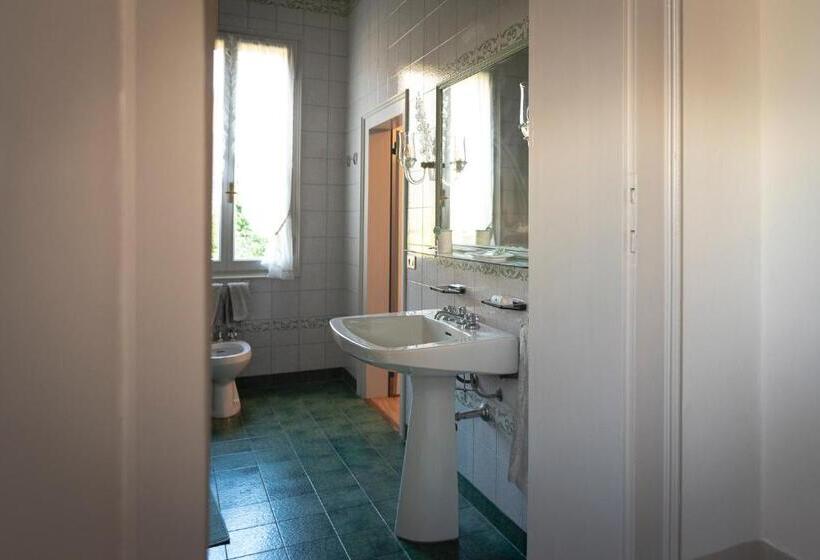 بنسيون Villa Vitturi