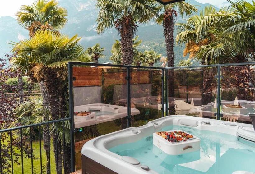 استراحتگاه Treelodgy, The Tree House