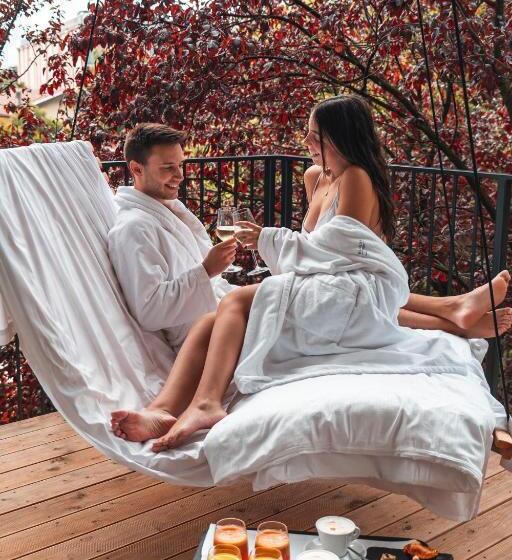 استراحتگاه Treelodgy, The Tree House