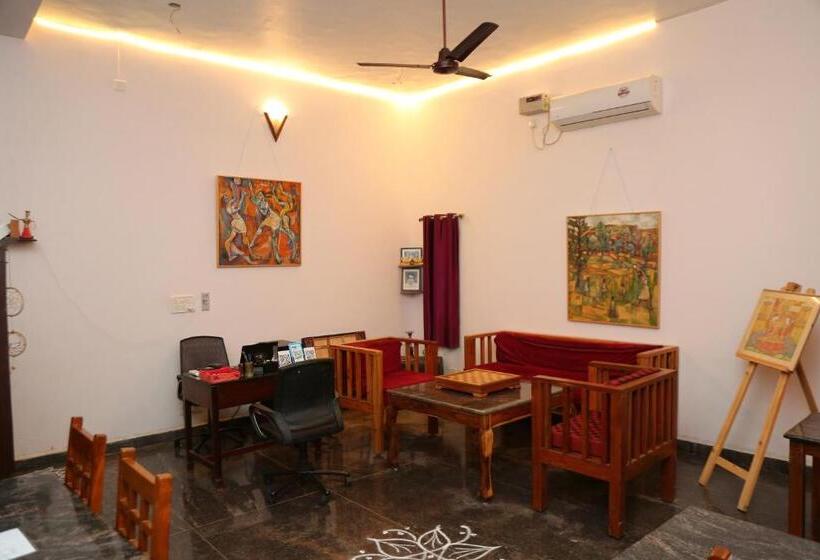 فندق صغير Blissful Haven Art House   Near Entrance To Auroville