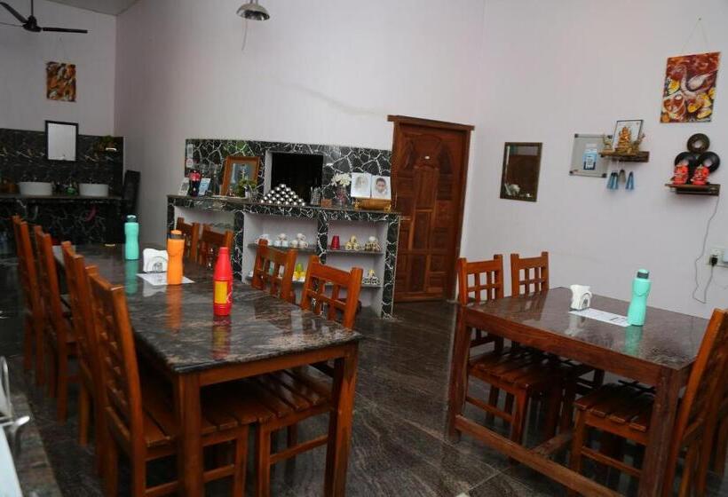 فندق صغير Blissful Haven Art House   Near Entrance To Auroville