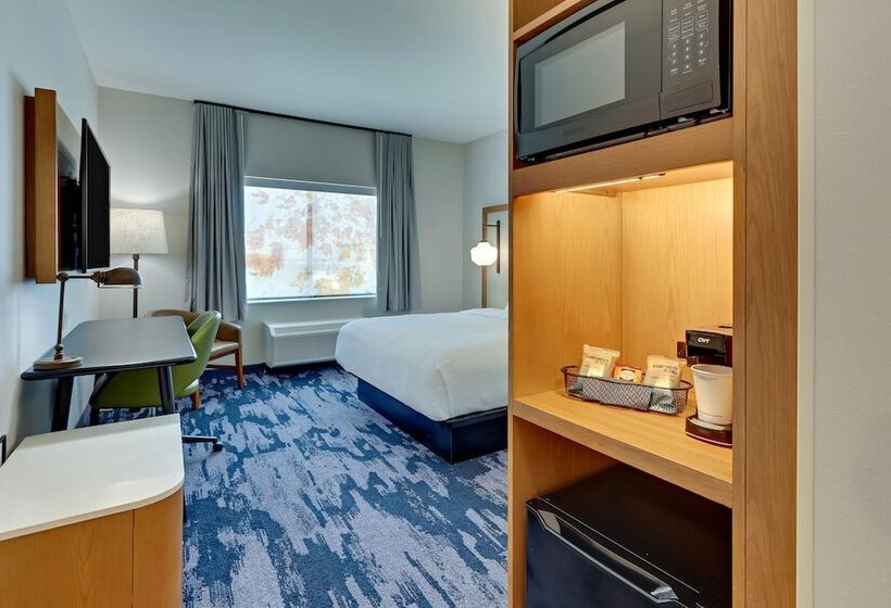 هتل Fairfield Inn & Suites By Marriott Dallas Love Field