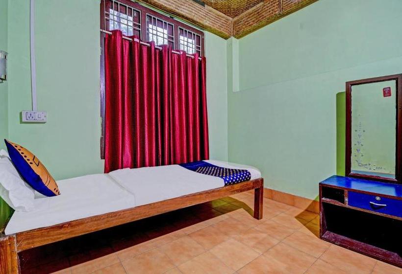 هتل Spot On 76965 Ashrayaa Prakreeti