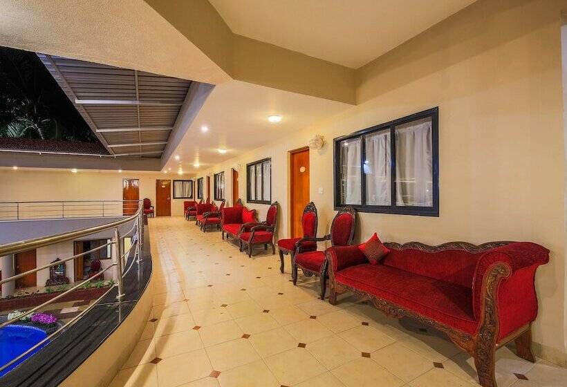 ホテル The Center Court Resort & Spa
