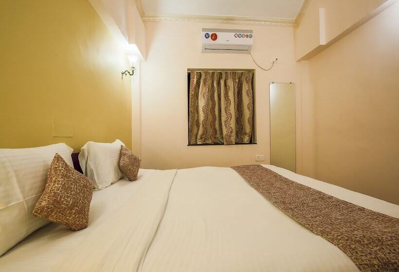 ホテル The Center Court Resort & Spa