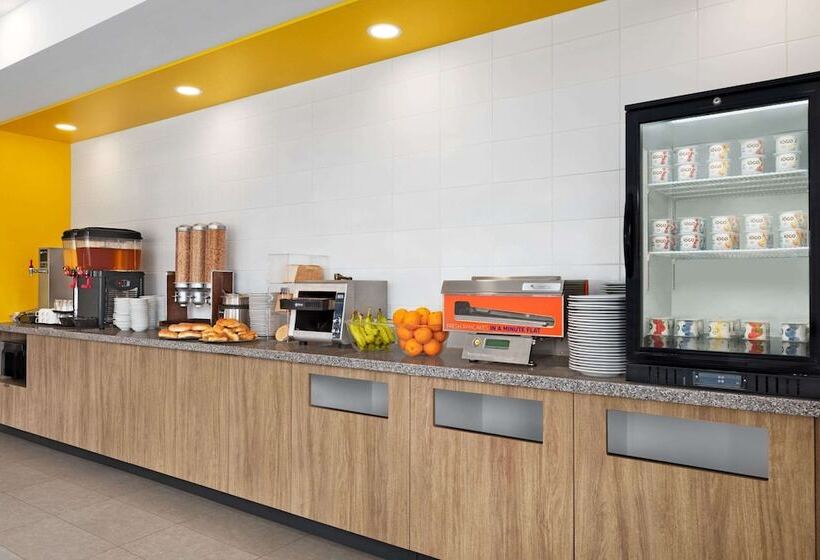 Microtel Inn Suites By Wyndham Lac Megantic