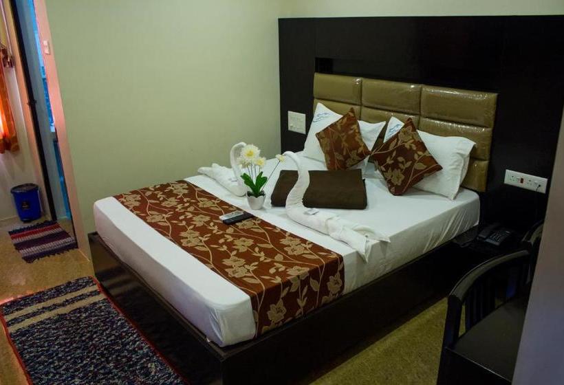 ホテル Brindavan Residency