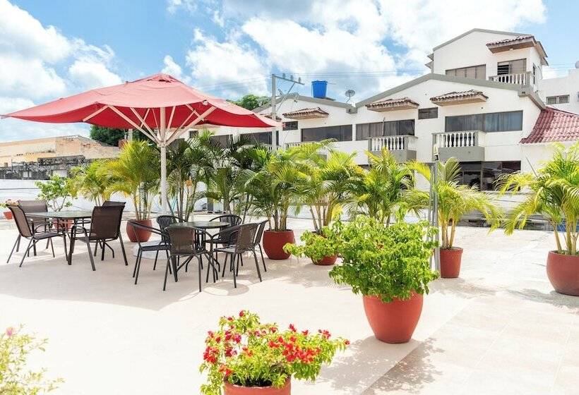 هتل Corozal Plaza