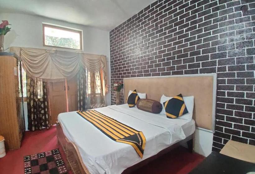 فندق The Satkhol Retreat