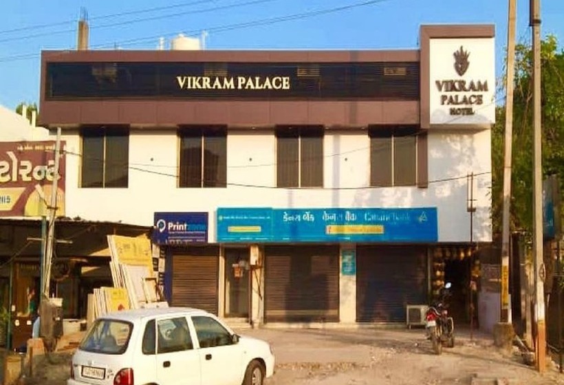Отель Vikram Palace