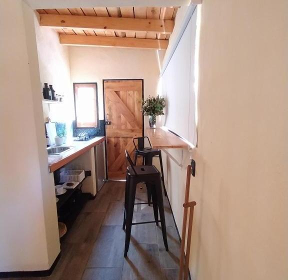 تختخواب و صبحانه Cálido Bungalow 1  La Locanda Casitas Vivas