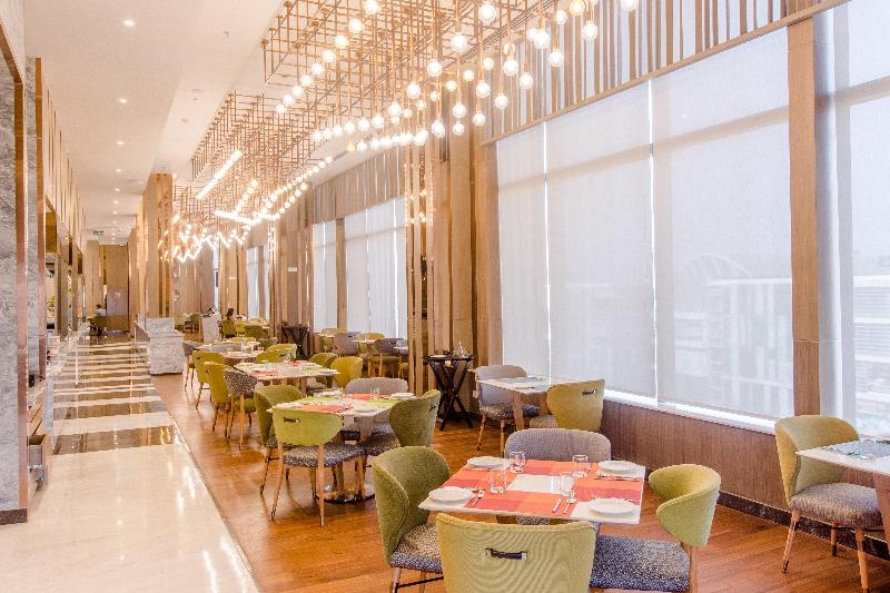ホテル Holiday Inn Chandigarh Zirakpur, An Ihg