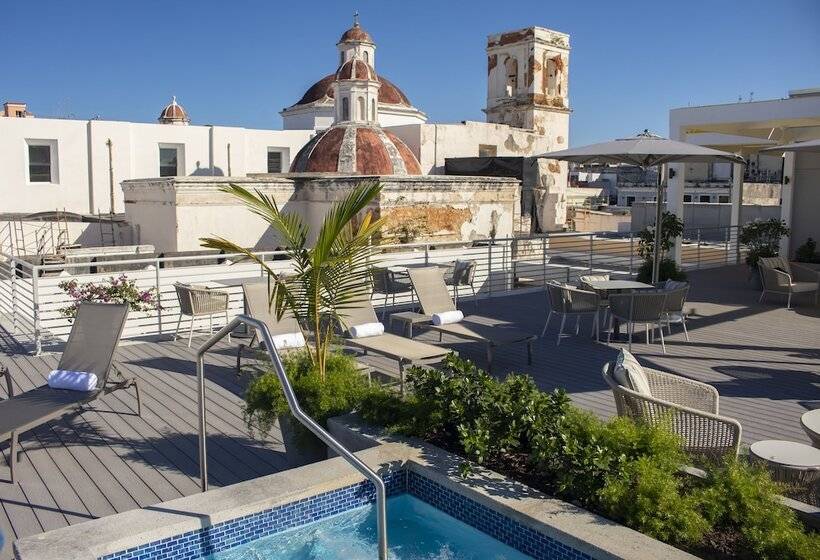 هتل Palacio Provincial San Juan, Curio Collection By Hilton