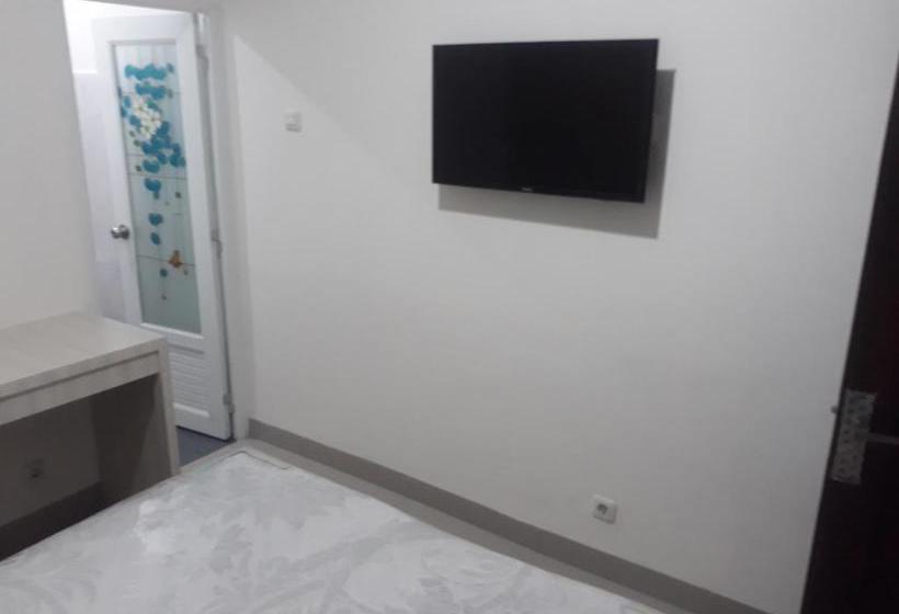 فندق Paving Residence Manado Redpartner