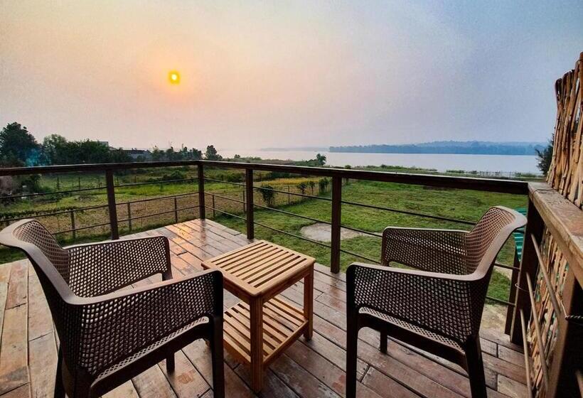 ホテル The Satpura Panchtatva Villa