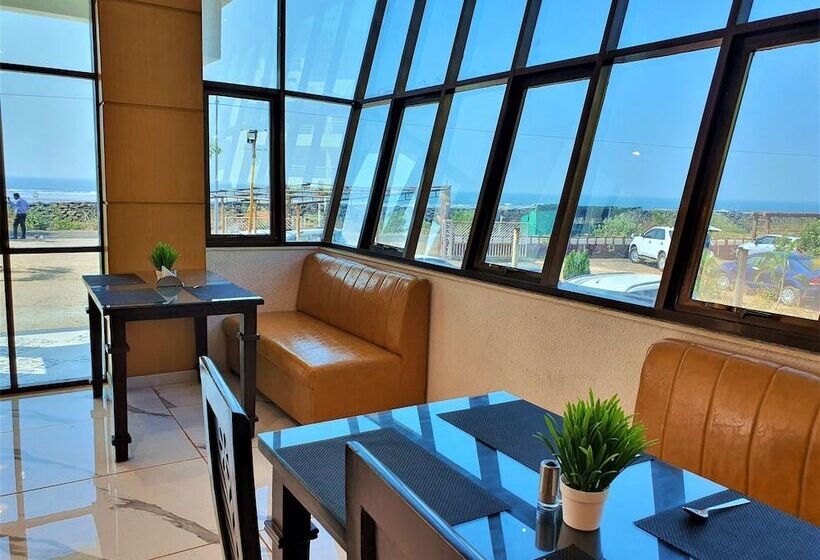 בית מלון כפרי Vits Excellensea Karde Beach
