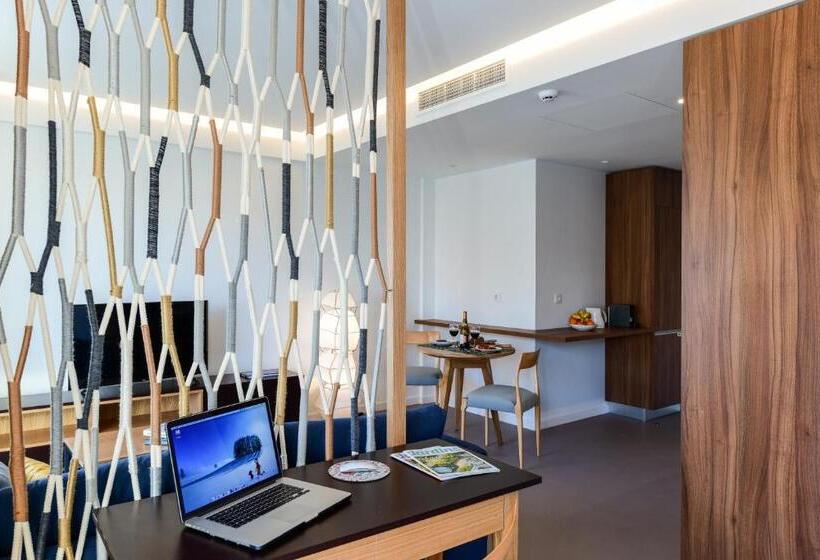 Oscar Concept Apartments