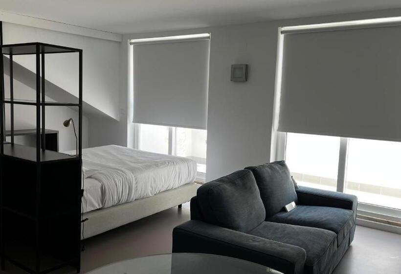 Oscar Concept Apartments