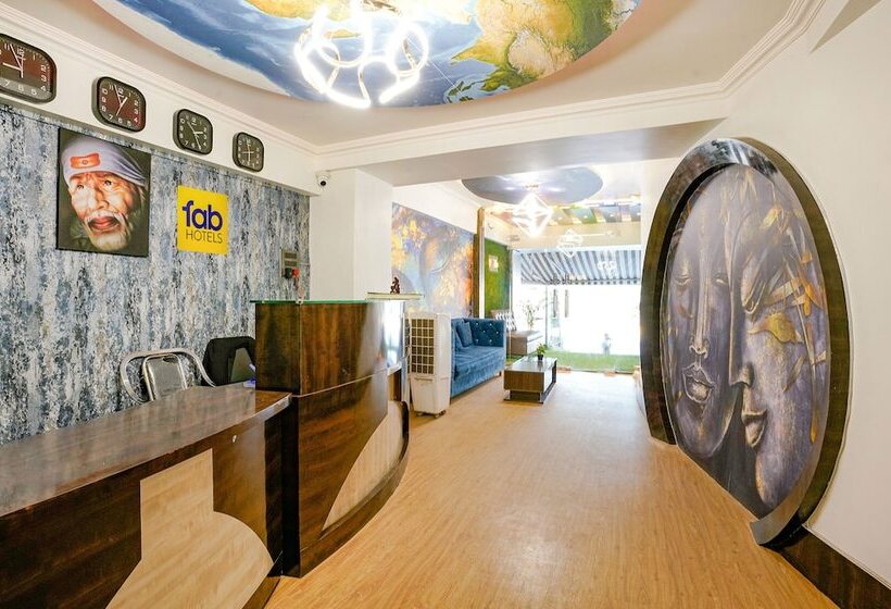 פנסיון Fabexpress White House   Nr Midc Khargar