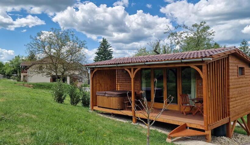 פנסיון Réteskert Vendégház és Apartman