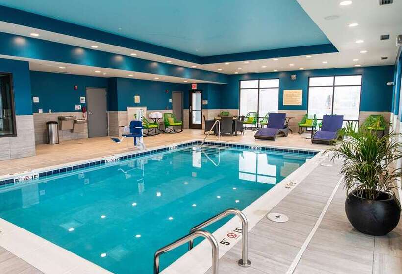 Отель Hampton Inn Paris