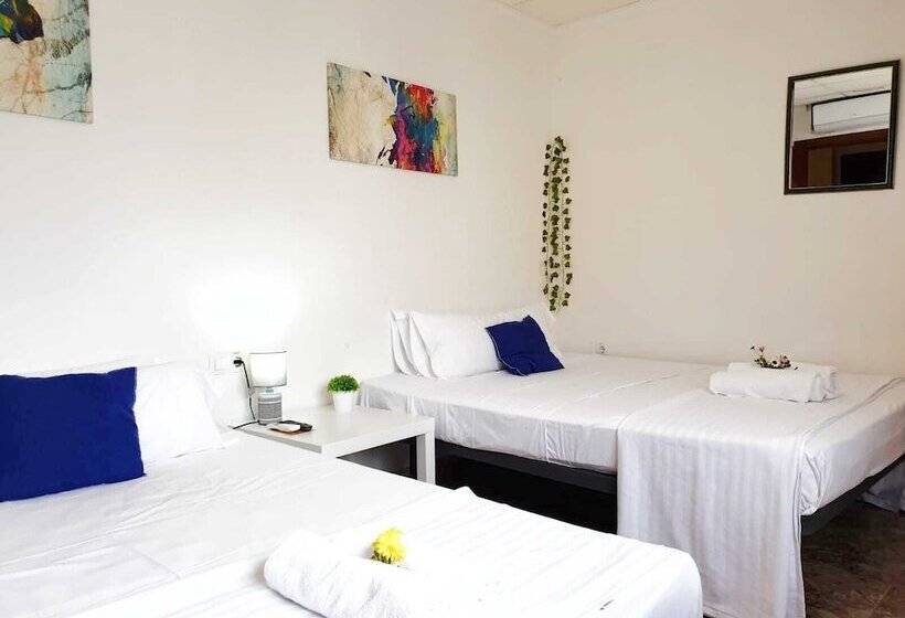 فندق M5 Valencia Aeropuerto