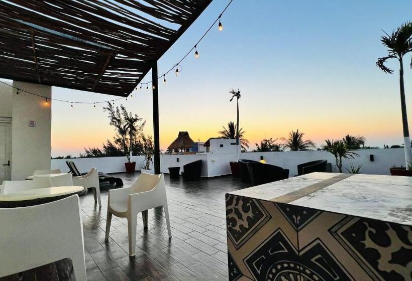 هتل Mayari Holbox