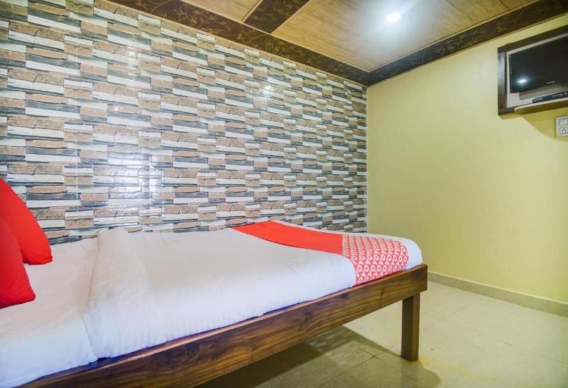 호텔 Oyo 68011 Resort Shankarmuni