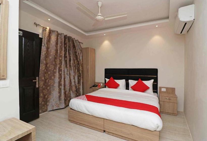 فندق Oyo Flagship 77107 Elite Pavoreal Pandi Kovil Rd