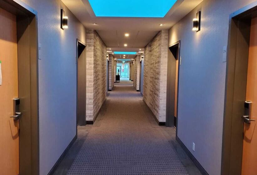 בית מלון כפרי Quality Inn