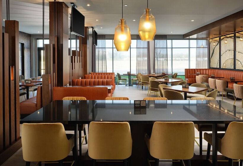 Отель The Forester A Hyatt Place