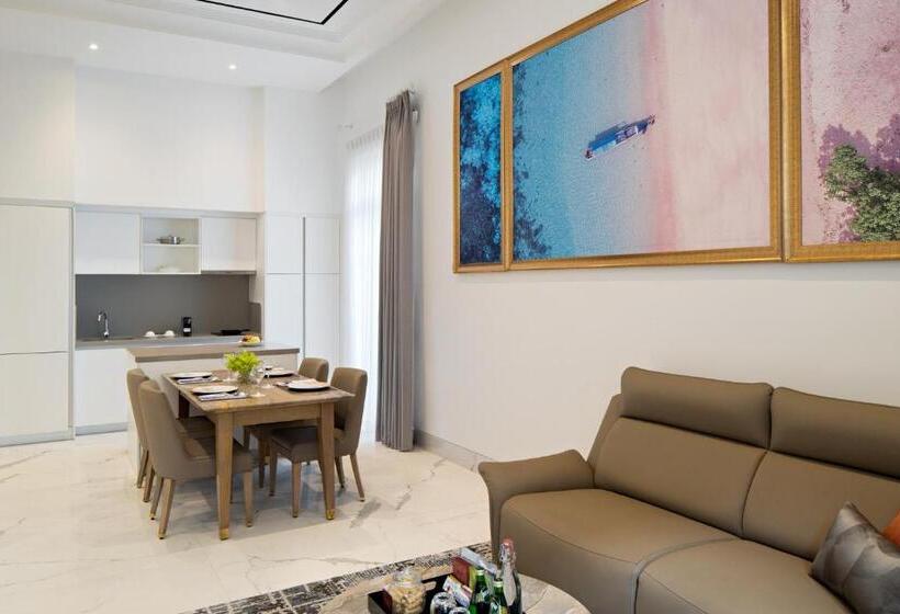 هتل The Grand Mansion Menteng By The Crest Collection