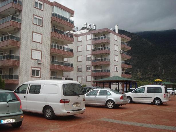 Oz Ulutas Apart Evleri