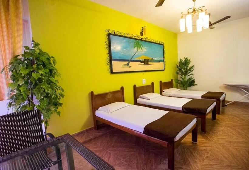 Pensão Darryl Ribeiro S 2bhk & 3bhk Apartment In A Villa